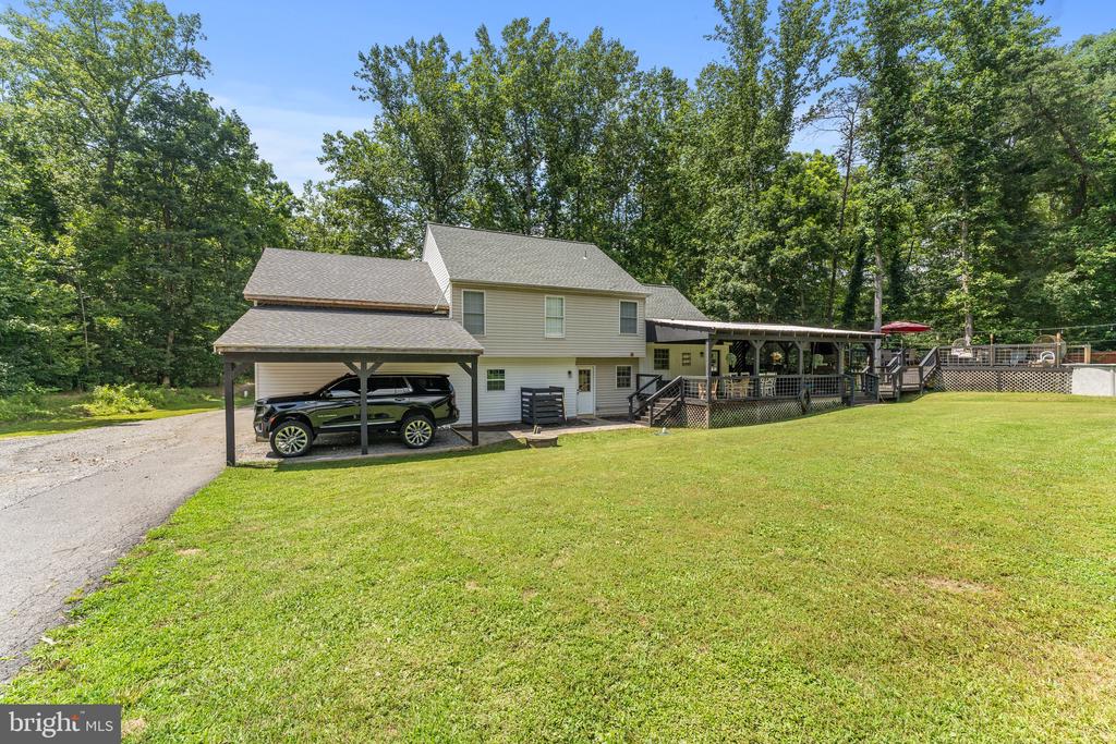 6109 HAMS FORD RD, SPOTSYLVANIA, Virginia 22551, 7 Bedrooms Bedrooms, ,3 BathroomsBathrooms,Residential,6109 HAMS FORD RD,VASP2034860 MLS # VASP2034860