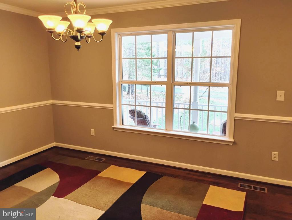 11 COTTONWOOD DR, BARBOURSVILLE, Virginia 22923, 3 Bedrooms Bedrooms, ,2 BathroomsBathrooms,Residential,11 COTTONWOOD DR,VAGR2000742 MLS # VAGR2000742