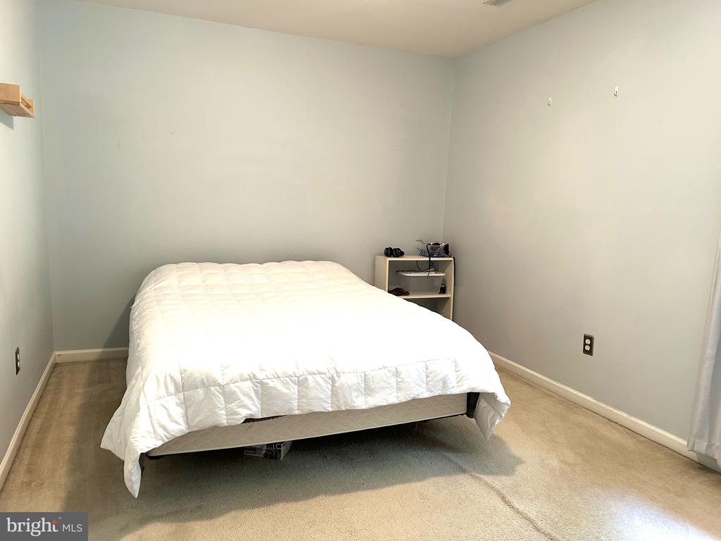 11 COTTONWOOD DR, BARBOURSVILLE, Virginia 22923, 3 Bedrooms Bedrooms, ,2 BathroomsBathrooms,Residential,11 COTTONWOOD DR,VAGR2000742 MLS # VAGR2000742