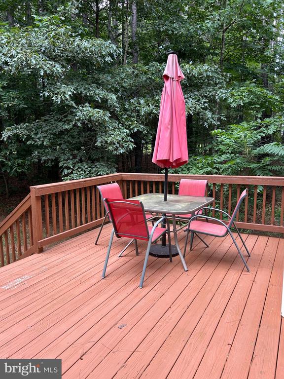 11 COTTONWOOD DR, BARBOURSVILLE, Virginia 22923, 3 Bedrooms Bedrooms, ,2 BathroomsBathrooms,Residential,11 COTTONWOOD DR,VAGR2000742 MLS # VAGR2000742