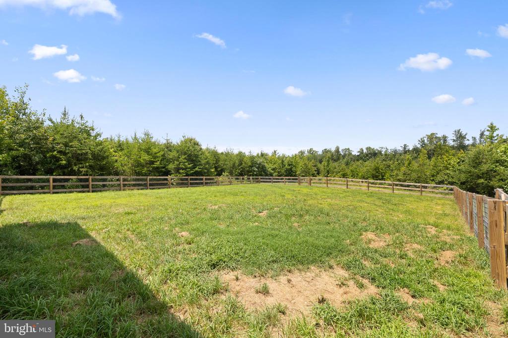 5175 PAYNES MILL RD, BUMPASS, Virginia 23024, 4 Bedrooms Bedrooms, ,3 BathroomsBathrooms,Residential,5175 PAYNES MILL RD,VALA2008288 MLS # VALA2008288
