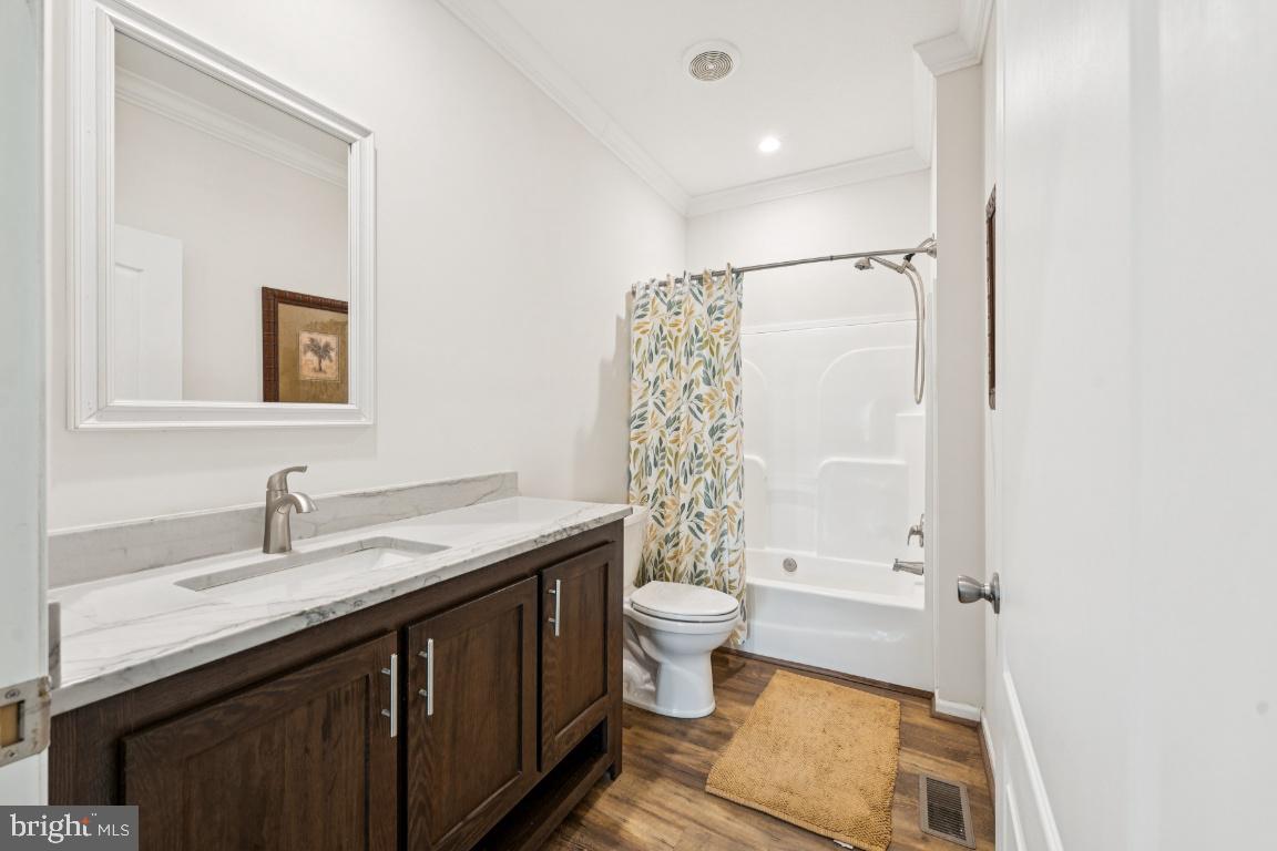 18167 LOCUST GROVE RD, BOWLING GREEN, Virginia 22427, 4 Bedrooms Bedrooms, ,2 BathroomsBathrooms,Residential,For sale,18167 LOCUST GROVE RD,VACV2008514 MLS # VACV2008514