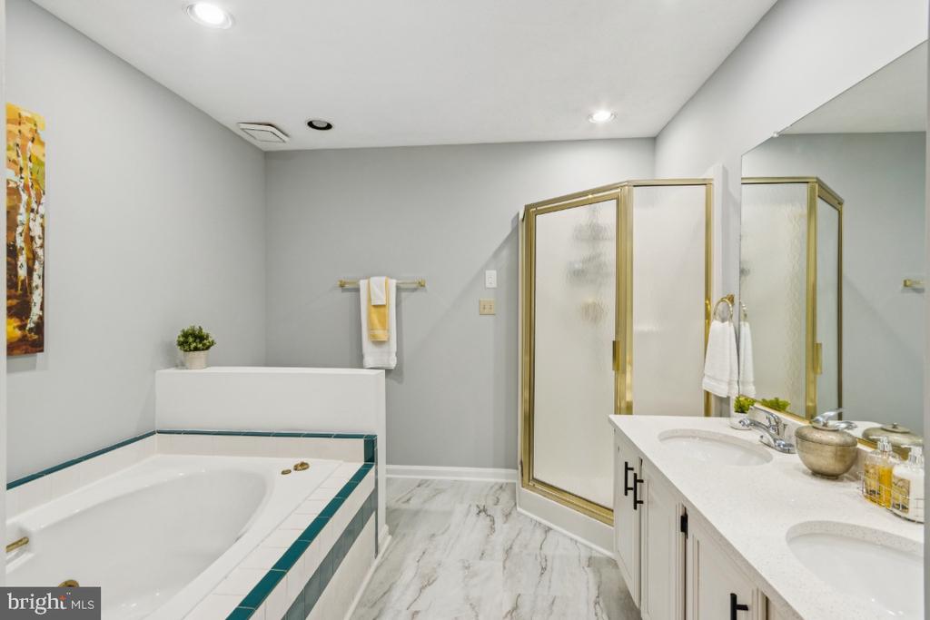 4209 OAKHILL RD, FREDERICKSBURG, Virginia 22408, 4 Bedrooms Bedrooms, ,2 BathroomsBathrooms,Residential,4209 OAKHILL RD,VASP2034864 MLS # VASP2034864