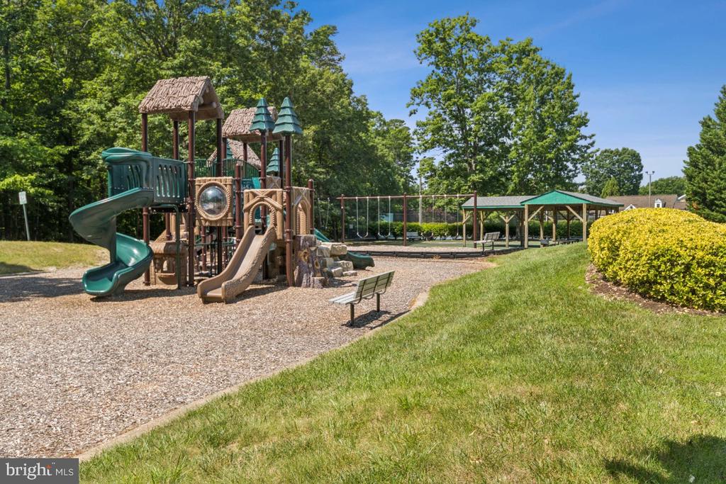 4209 OAKHILL RD, FREDERICKSBURG, Virginia 22408, 4 Bedrooms Bedrooms, ,2 BathroomsBathrooms,Residential,4209 OAKHILL RD,VASP2034864 MLS # VASP2034864