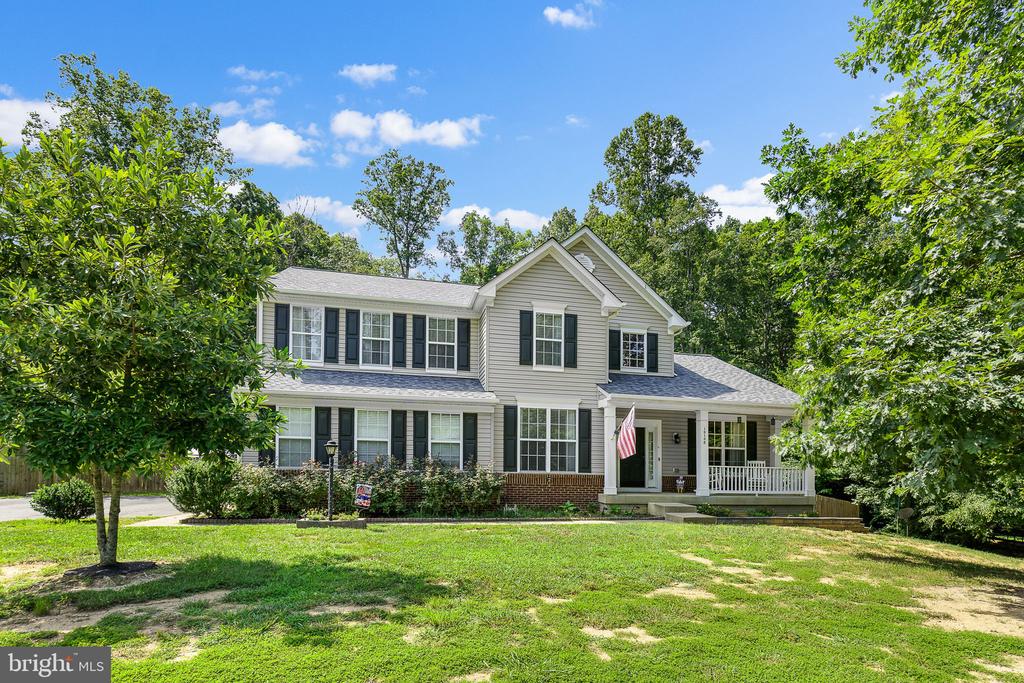 10108 BROOKRUN CT, SPOTSYLVANIA, Virginia 22553, 4 Bedrooms Bedrooms, ,3 BathroomsBathrooms,Residential,10108 BROOKRUN CT,VASP2034866 MLS # VASP2034866