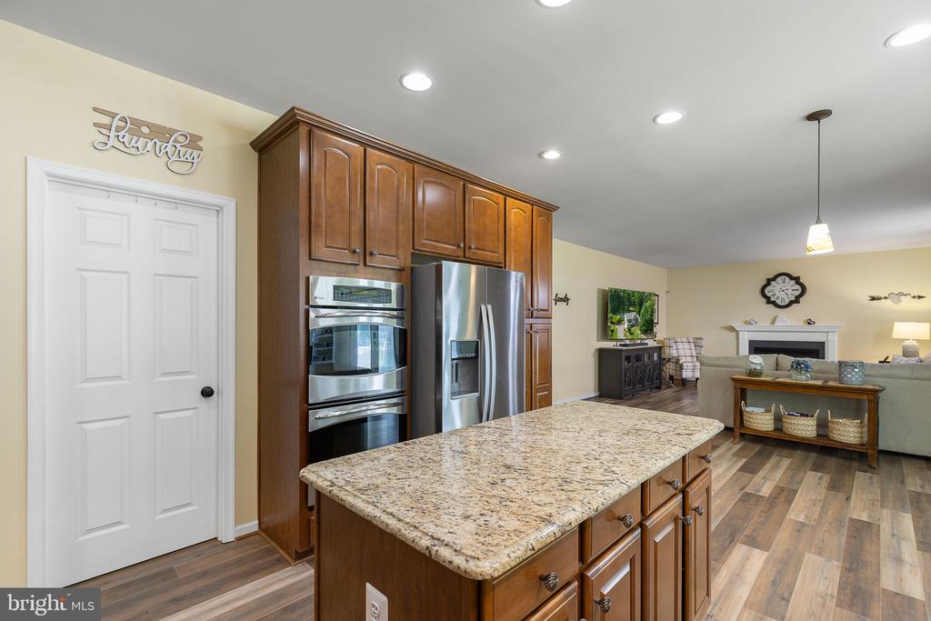 10108 BROOKRUN CT, SPOTSYLVANIA, Virginia 22553, 4 Bedrooms Bedrooms, ,3 BathroomsBathrooms,Residential,10108 BROOKRUN CT,VASP2034866 MLS # VASP2034866