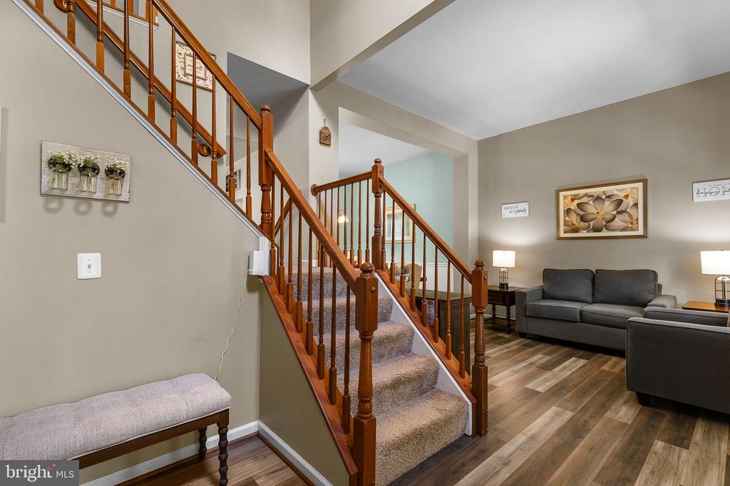 10108 BROOKRUN CT, SPOTSYLVANIA, Virginia 22553, 4 Bedrooms Bedrooms, ,3 BathroomsBathrooms,Residential,10108 BROOKRUN CT,VASP2034866 MLS # VASP2034866
