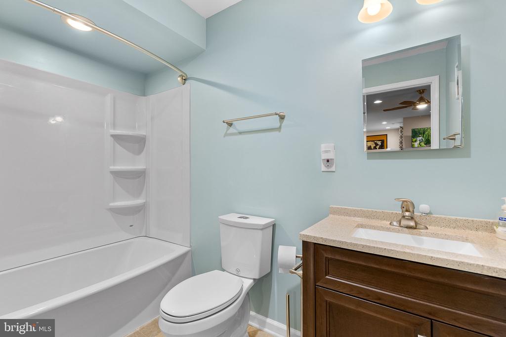 10108 BROOKRUN CT, SPOTSYLVANIA, Virginia 22553, 4 Bedrooms Bedrooms, ,3 BathroomsBathrooms,Residential,10108 BROOKRUN CT,VASP2034866 MLS # VASP2034866