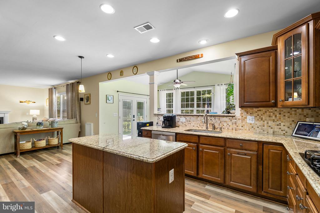 10108 BROOKRUN CT, SPOTSYLVANIA, Virginia 22553, 4 Bedrooms Bedrooms, ,3 BathroomsBathrooms,Residential,10108 BROOKRUN CT,VASP2034866 MLS # VASP2034866
