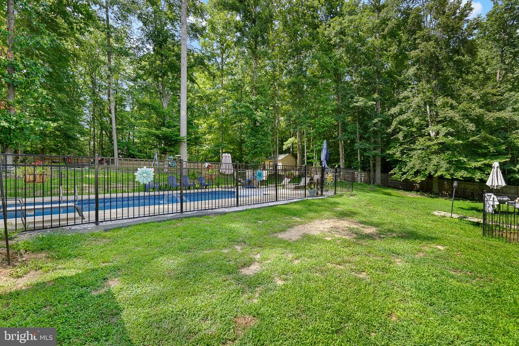 10108 BROOKRUN CT, SPOTSYLVANIA, Virginia 22553, 4 Bedrooms Bedrooms, ,3 BathroomsBathrooms,Residential,10108 BROOKRUN CT,VASP2034866 MLS # VASP2034866