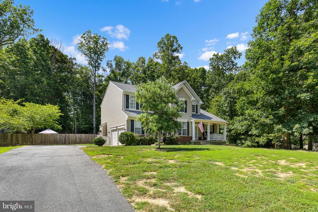 10108 BROOKRUN CT, SPOTSYLVANIA, Virginia 22553, 4 Bedrooms Bedrooms, ,3 BathroomsBathrooms,Residential,10108 BROOKRUN CT,VASP2034866 MLS # VASP2034866