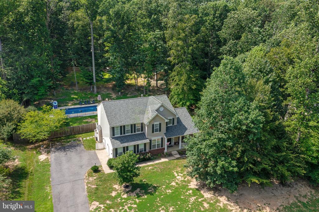 10108 BROOKRUN CT, SPOTSYLVANIA, Virginia 22553, 4 Bedrooms Bedrooms, ,3 BathroomsBathrooms,Residential,10108 BROOKRUN CT,VASP2034866 MLS # VASP2034866