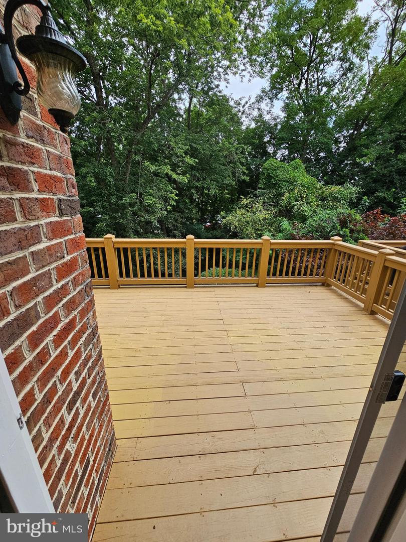 10450 COURTNEY DR, FAIRFAX, Virginia 22030, 3 Bedrooms Bedrooms, ,3 BathroomsBathrooms,Residential,For sale,10450 COURTNEY DR,VAFC2006624 MLS # VAFC2006624