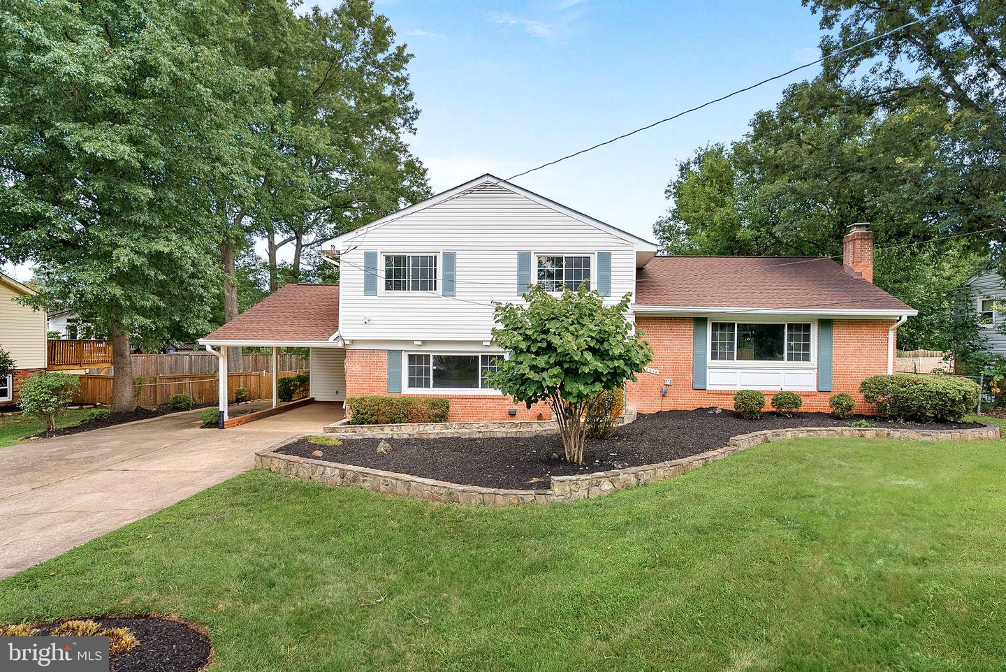 15018 CARLBERN DR, CENTREVILLE, Virginia 20120, 4 Bedrooms Bedrooms, ,3 BathroomsBathrooms,Residential,For sale,15018 CARLBERN DR,VAFX2255874 MLS # VAFX2255874