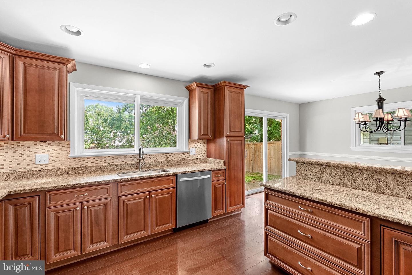 15018 CARLBERN DR, CENTREVILLE, Virginia 20120, 4 Bedrooms Bedrooms, ,3 BathroomsBathrooms,Residential,For sale,15018 CARLBERN DR,VAFX2255874 MLS # VAFX2255874