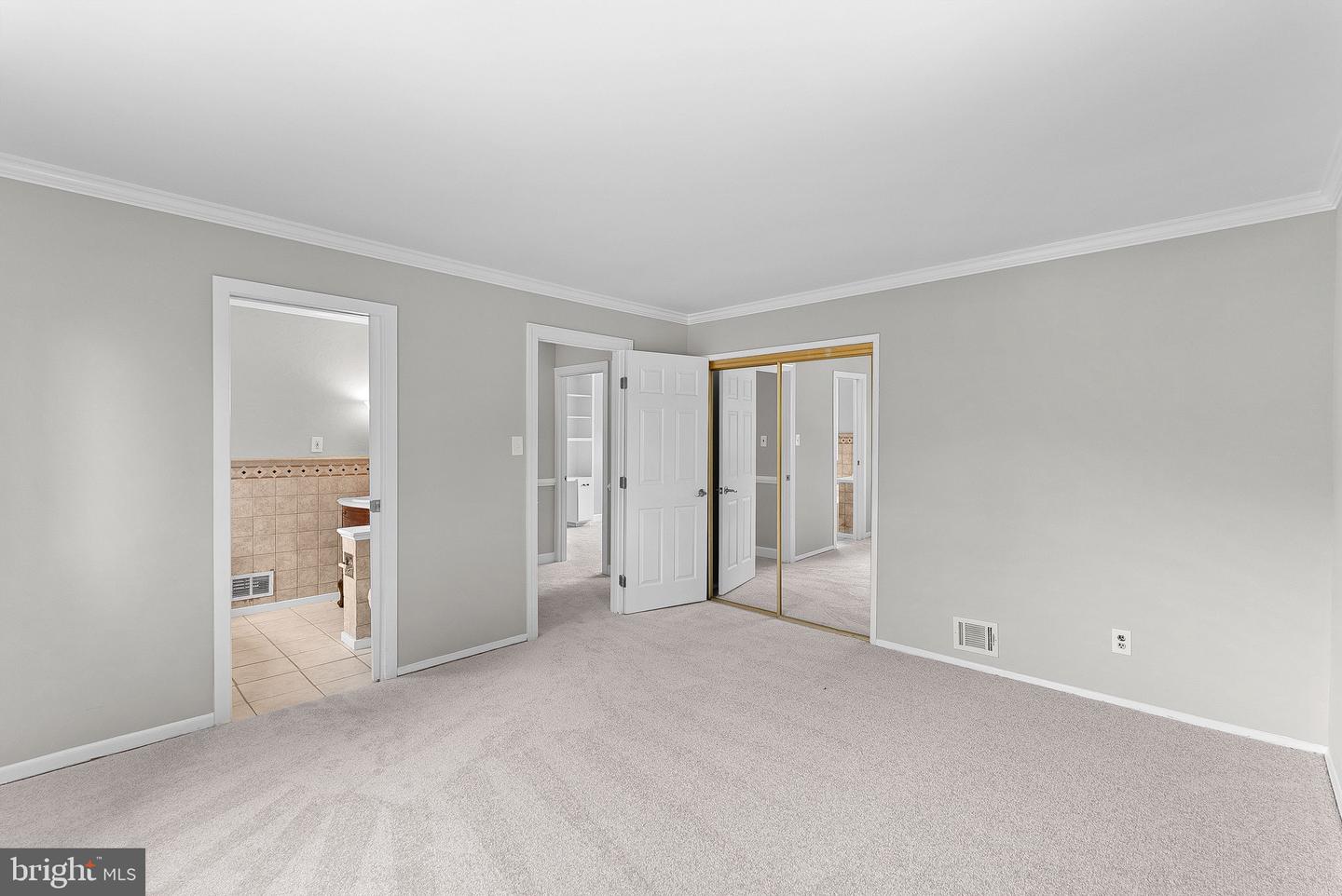 15018 CARLBERN DR, CENTREVILLE, Virginia 20120, 4 Bedrooms Bedrooms, ,3 BathroomsBathrooms,Residential,For sale,15018 CARLBERN DR,VAFX2255874 MLS # VAFX2255874