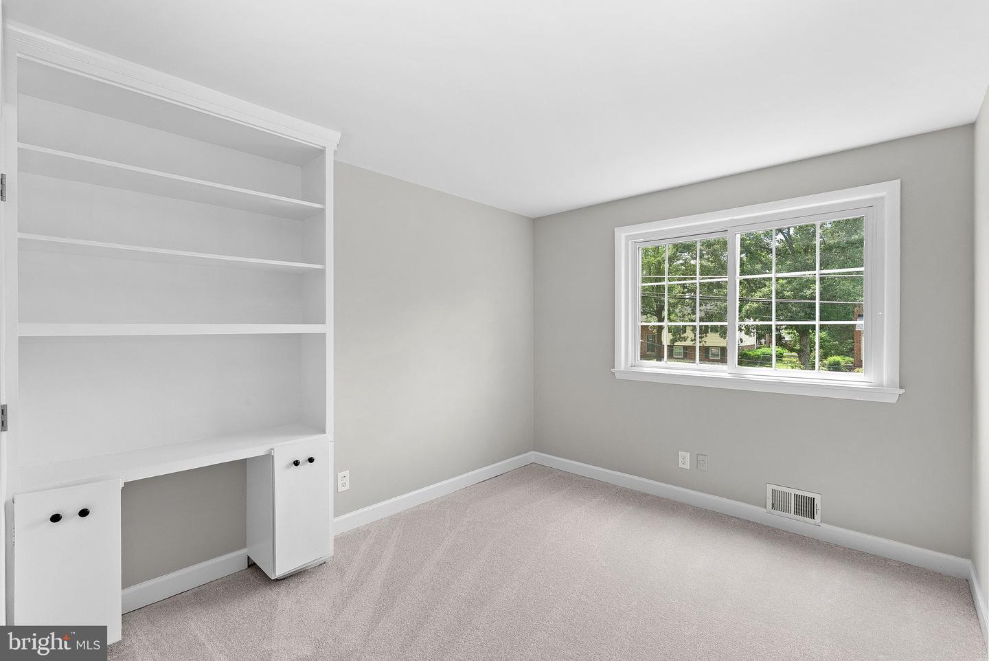 15018 CARLBERN DR, CENTREVILLE, Virginia 20120, 4 Bedrooms Bedrooms, ,3 BathroomsBathrooms,Residential,For sale,15018 CARLBERN DR,VAFX2255874 MLS # VAFX2255874
