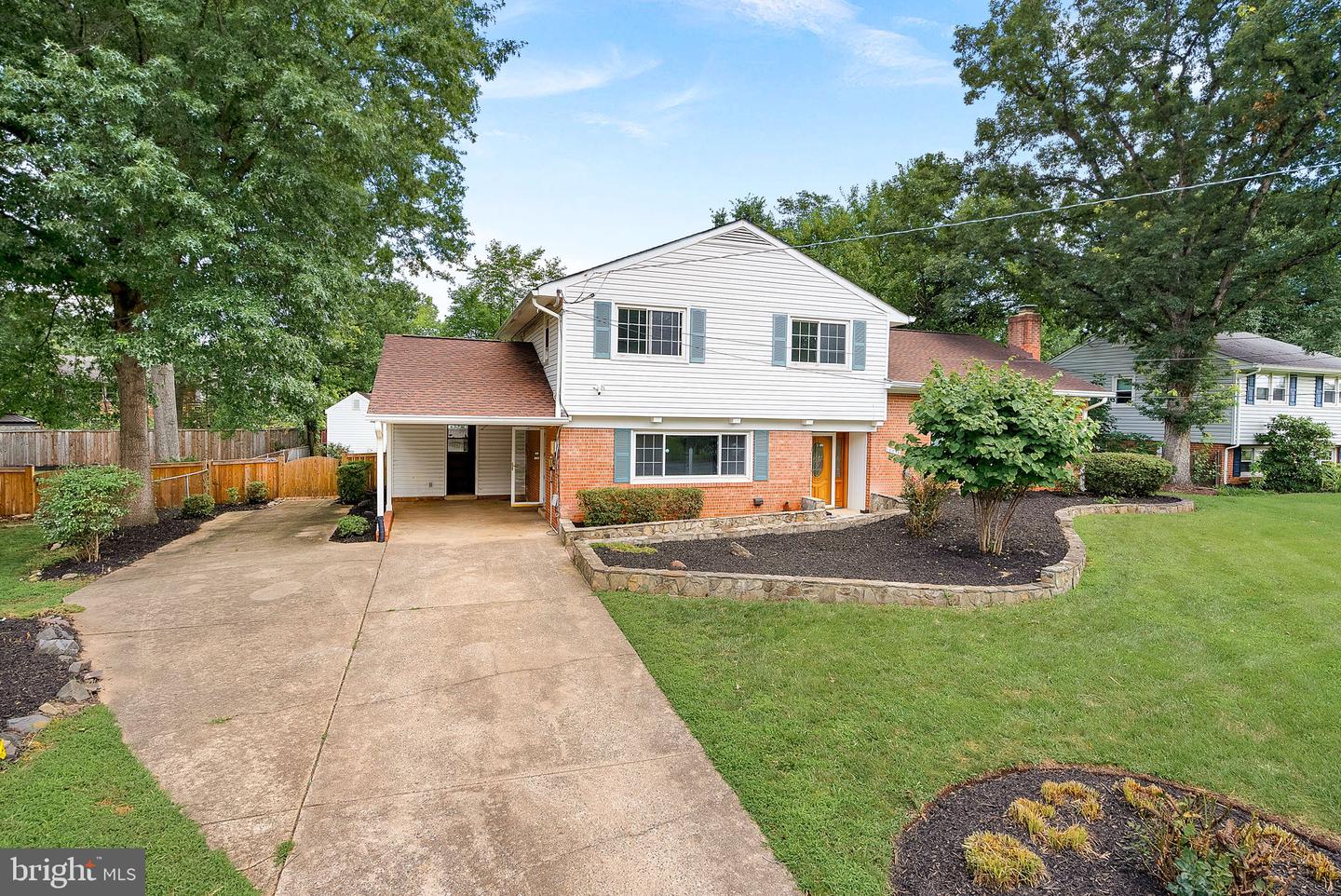 15018 CARLBERN DR, CENTREVILLE, Virginia 20120, 4 Bedrooms Bedrooms, ,3 BathroomsBathrooms,Residential,For sale,15018 CARLBERN DR,VAFX2255874 MLS # VAFX2255874