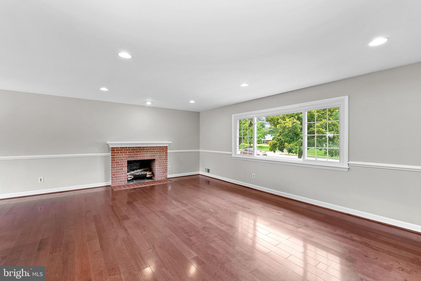 15018 CARLBERN DR, CENTREVILLE, Virginia 20120, 4 Bedrooms Bedrooms, ,3 BathroomsBathrooms,Residential,For sale,15018 CARLBERN DR,VAFX2255874 MLS # VAFX2255874