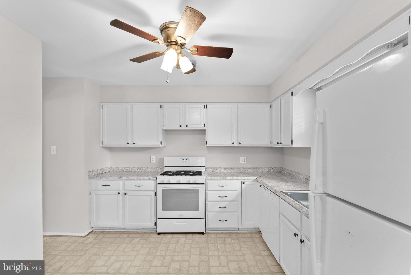 15020 CARLBERN DR, CENTREVILLE, Virginia 20120, 4 Bedrooms Bedrooms, ,3 BathroomsBathrooms,Residential,For sale,15020 CARLBERN DR,VAFX2255876 MLS # VAFX2255876