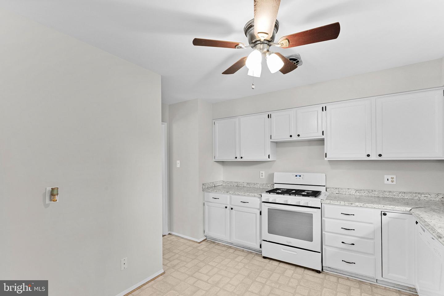 15020 CARLBERN DR, CENTREVILLE, Virginia 20120, 4 Bedrooms Bedrooms, ,3 BathroomsBathrooms,Residential,For sale,15020 CARLBERN DR,VAFX2255876 MLS # VAFX2255876
