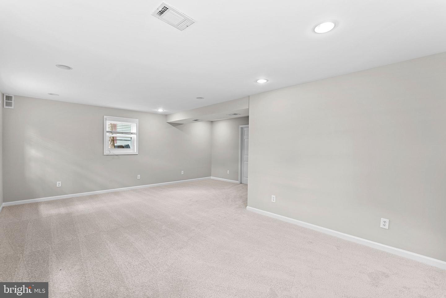 15020 CARLBERN DR, CENTREVILLE, Virginia 20120, 4 Bedrooms Bedrooms, ,3 BathroomsBathrooms,Residential,For sale,15020 CARLBERN DR,VAFX2255876 MLS # VAFX2255876
