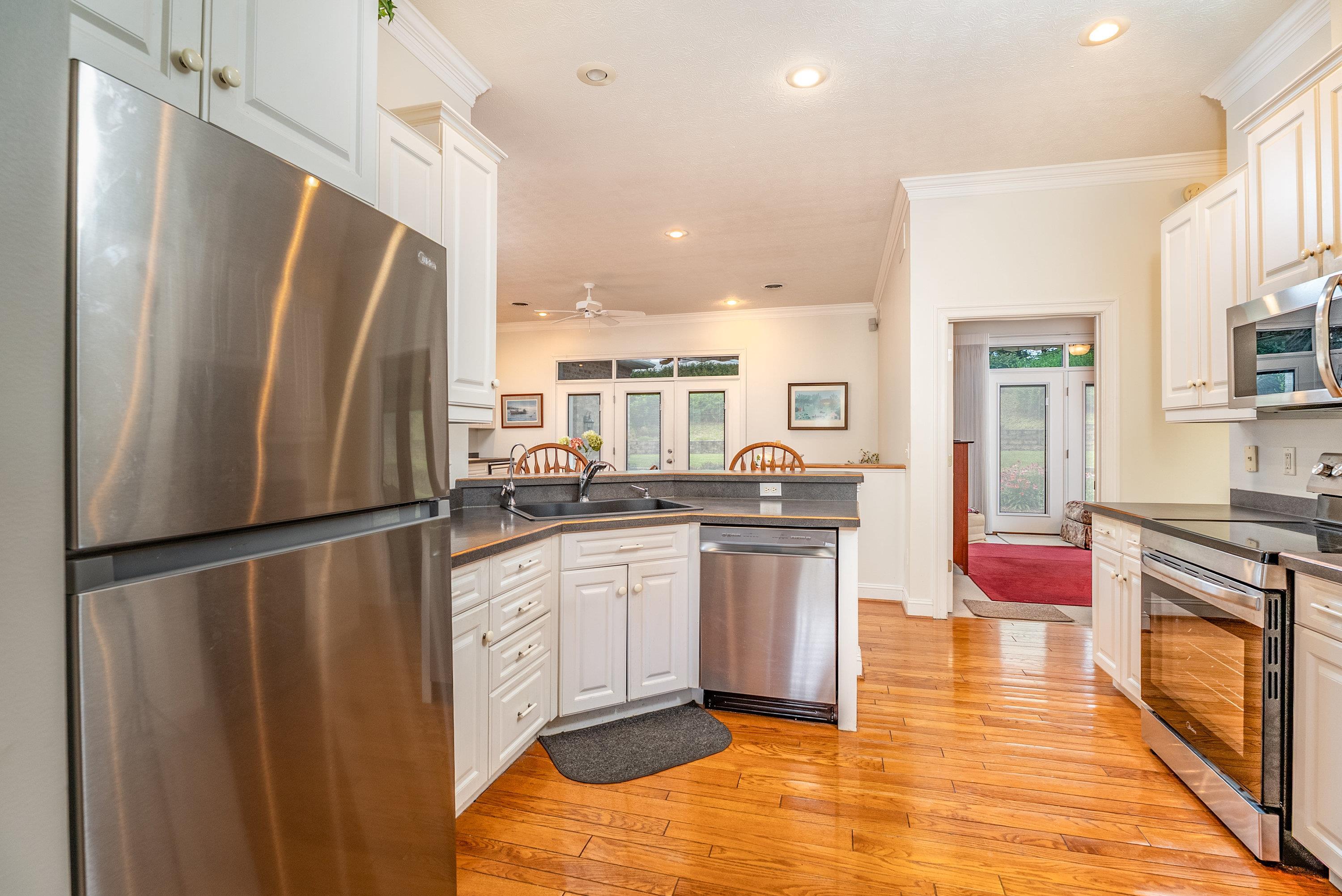 3242 BARRINGTON DR, ROCKINGHAM, Virginia 22801, 4 Bedrooms Bedrooms, ,3 BathroomsBathrooms,Residential,3242 BARRINGTON DR,667016 MLS # 667016