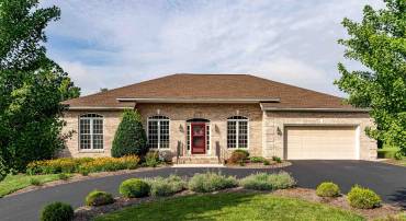 3242 BARRINGTON DR, ROCKINGHAM, Virginia 22801, 4 Bedrooms Bedrooms, ,3 BathroomsBathrooms,Residential,3242 BARRINGTON DR,667016 MLS # 667016