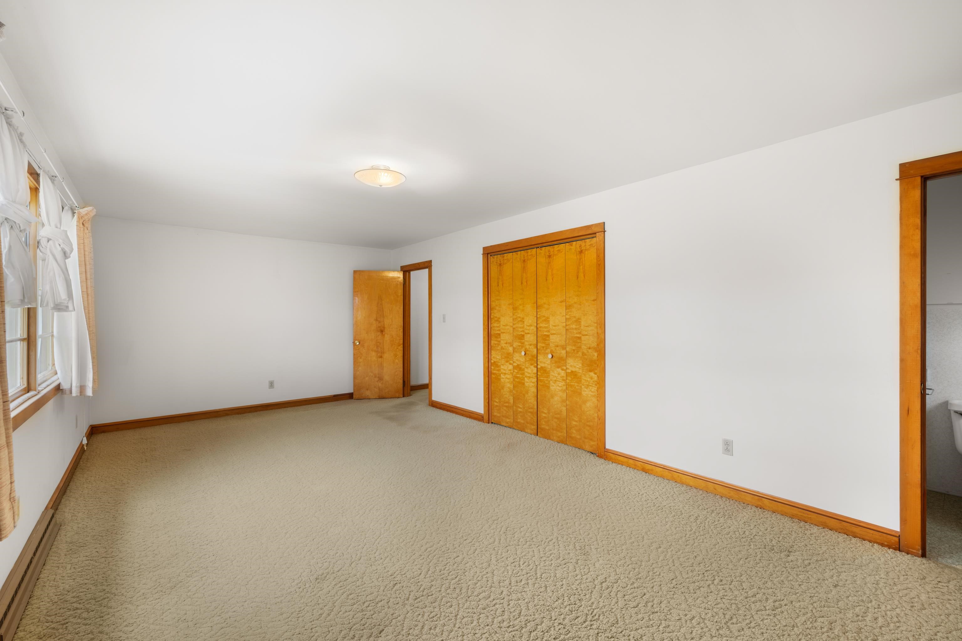 14386 ROCKINGHAM PIKE, ELKTON, Virginia 22827, 3 Bedrooms Bedrooms, ,1 BathroomBathrooms,Residential,14386 ROCKINGHAM PIKE,667018 MLS # 667018