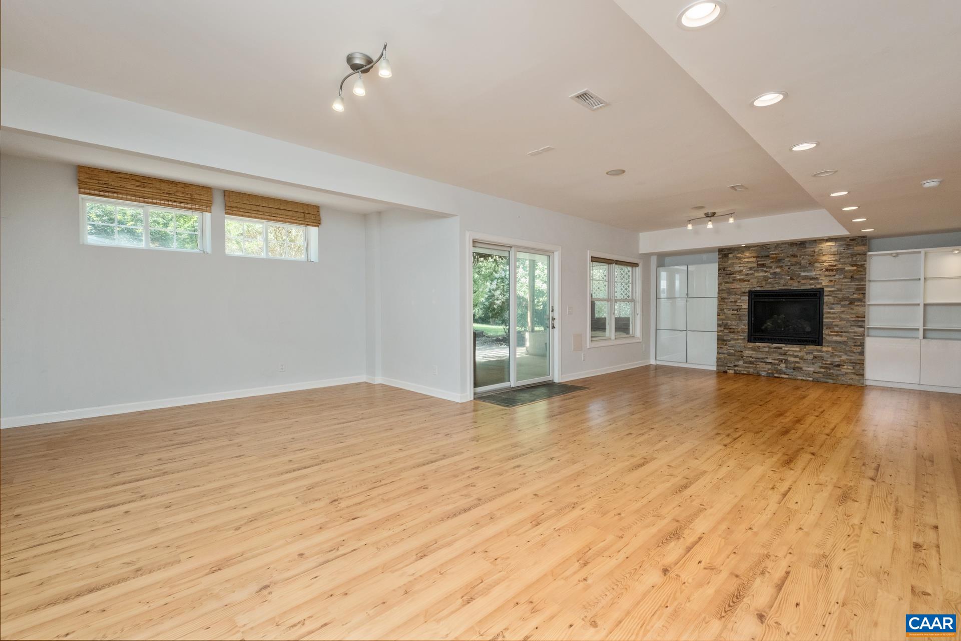 482 LONDON CT, RUCKERSVILLE, Virginia 22968, 5 Bedrooms Bedrooms, ,5 BathroomsBathrooms,Residential,482 LONDON CT,667020 MLS # 667020
