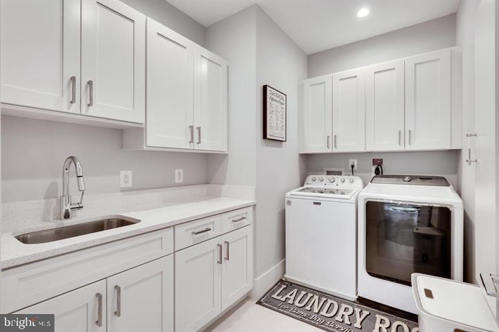 9604 PEMBROKE PL, VIENNA, Virginia 22182, 6 Bedrooms Bedrooms, ,6 BathroomsBathrooms,Residential,For sale,9604 PEMBROKE PL,VAFX2255936 MLS # VAFX2255936