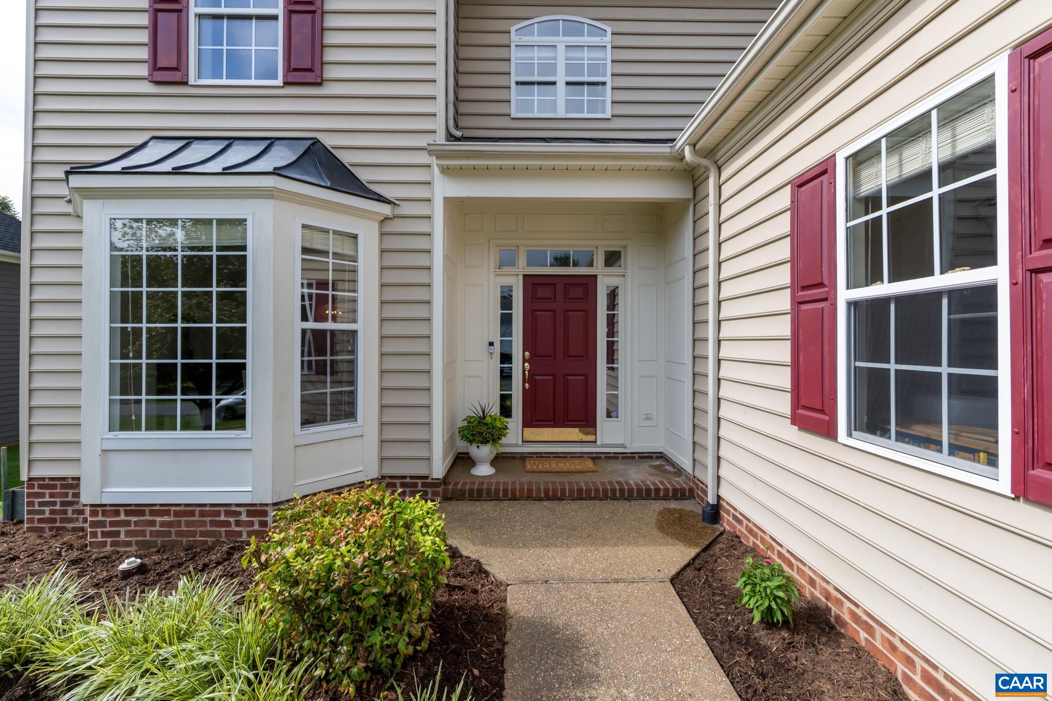 363 GRAYROCK DR, CROZET, Virginia 22932, 5 Bedrooms Bedrooms, ,3 BathroomsBathrooms,Residential,363 GRAYROCK DR,667021 MLS # 667021