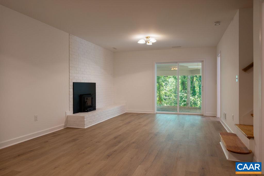 209 MONTVUE DR, CHARLOTTESVILLE, Virginia 22901, 4 Bedrooms Bedrooms, ,3 BathroomsBathrooms,Residential,209 MONTVUE DR,667022 MLS # 667022