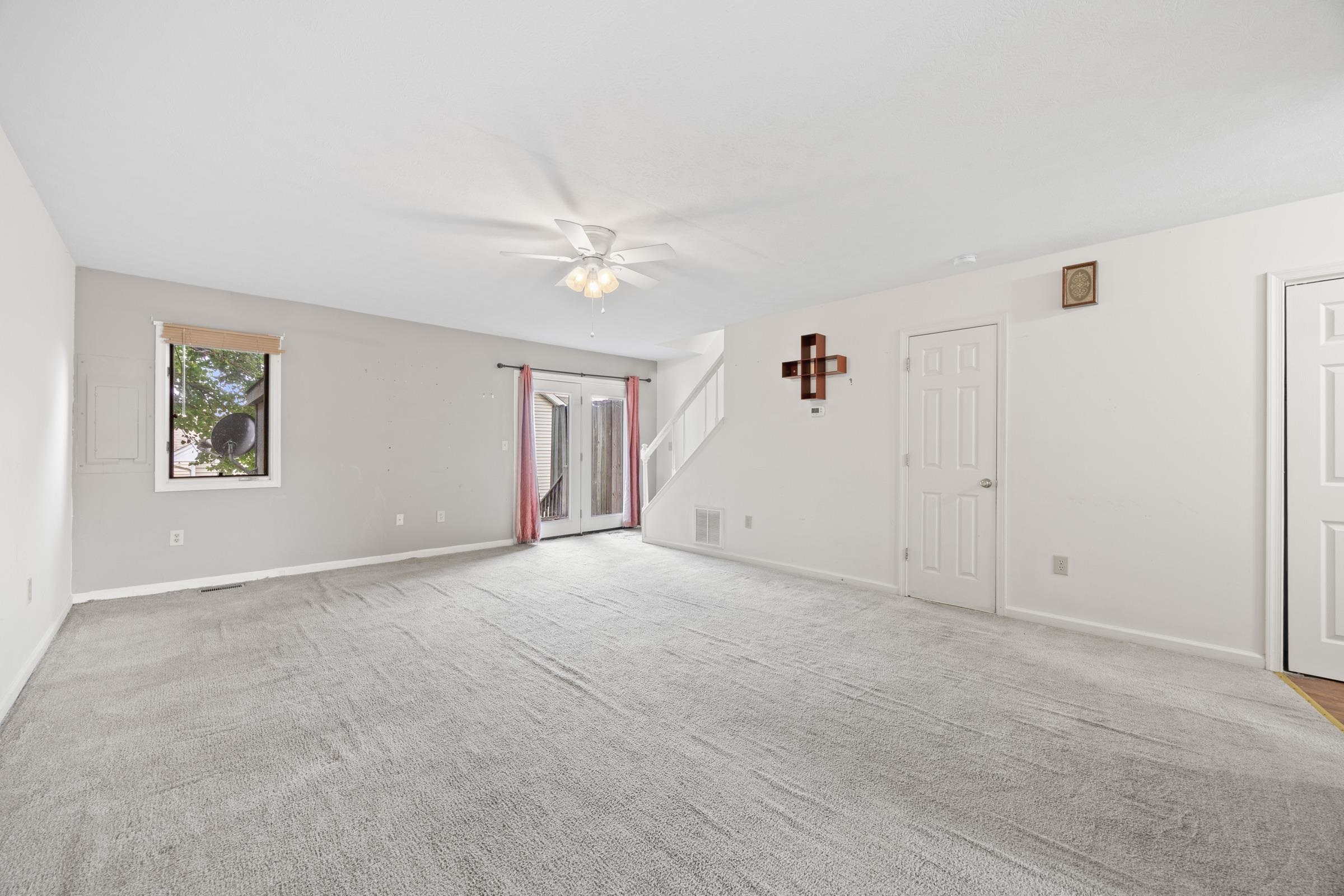 304 RIDGEWOOD AVE, BROADWAY, Virginia 22815, 2 Bedrooms Bedrooms, ,1 BathroomBathrooms,Residential,304 RIDGEWOOD AVE,667023 MLS # 667023