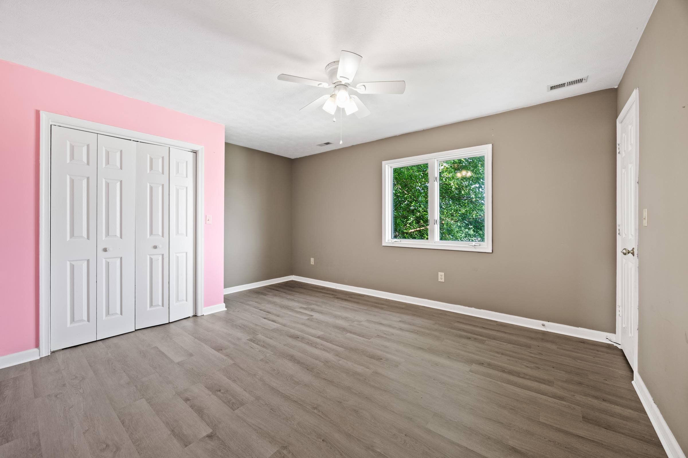 304 RIDGEWOOD AVE, BROADWAY, Virginia 22815, 2 Bedrooms Bedrooms, ,1 BathroomBathrooms,Residential,304 RIDGEWOOD AVE,667023 MLS # 667023