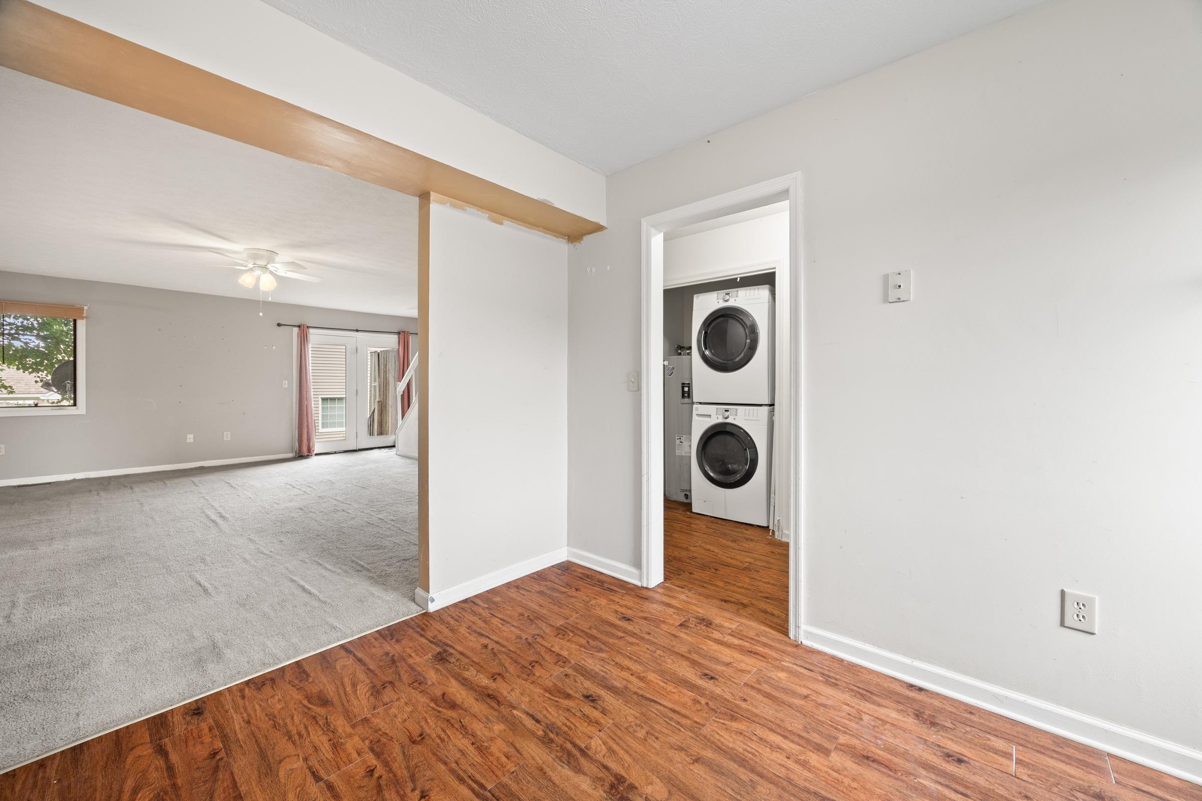 304 RIDGEWOOD AVE, BROADWAY, Virginia 22815, 2 Bedrooms Bedrooms, ,1 BathroomBathrooms,Residential,304 RIDGEWOOD AVE,667023 MLS # 667023