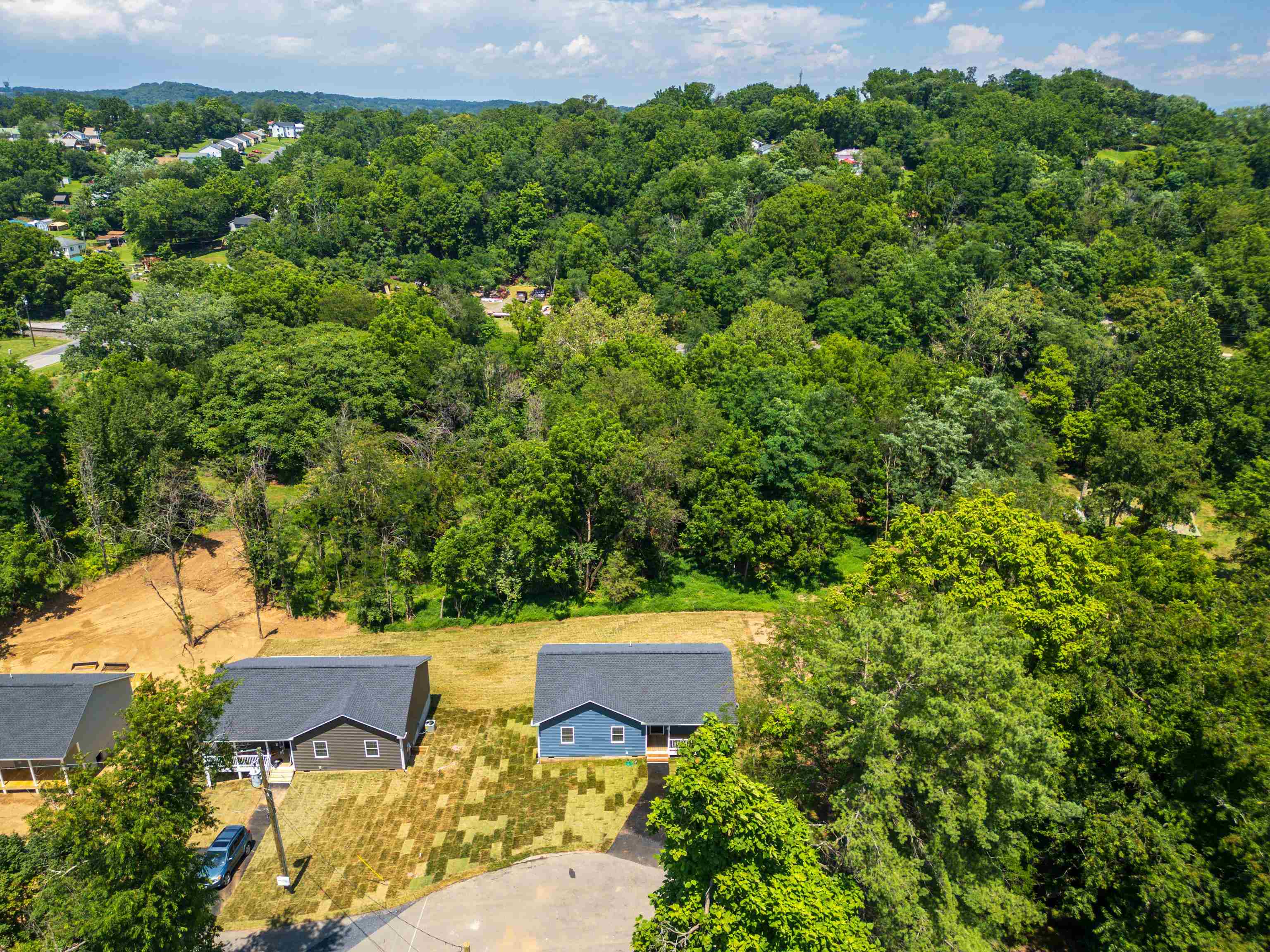 12 MCARTHUR ST, STAUNTON, Virginia 24401, 3 Bedrooms Bedrooms, ,2 BathroomsBathrooms,Residential,12 MCARTHUR ST,667026 MLS # 667026