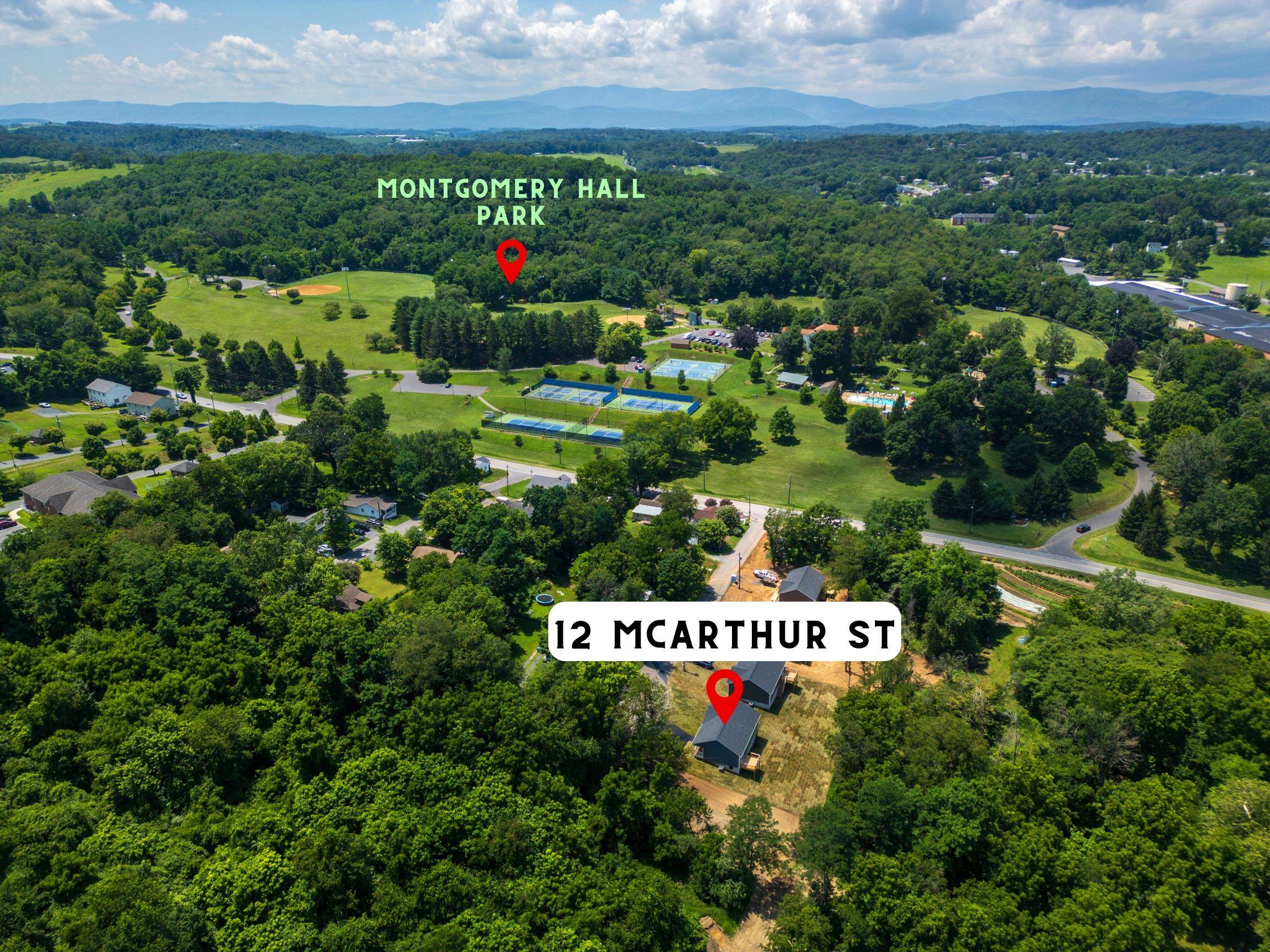 12 MCARTHUR ST, STAUNTON, Virginia 24401, 3 Bedrooms Bedrooms, ,2 BathroomsBathrooms,Residential,12 MCARTHUR ST,667026 MLS # 667026