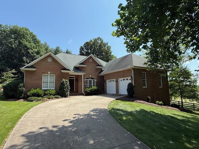 201 OAK RIDGE DR, STAUNTON, Virginia 24401, 3 Bedrooms Bedrooms, ,2 BathroomsBathrooms,Residential,201 OAK RIDGE DR,667029 MLS # 667029