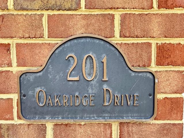 201 OAK RIDGE DR, STAUNTON, Virginia 24401, 3 Bedrooms Bedrooms, ,2 BathroomsBathrooms,Residential,201 OAK RIDGE DR,667029 MLS # 667029