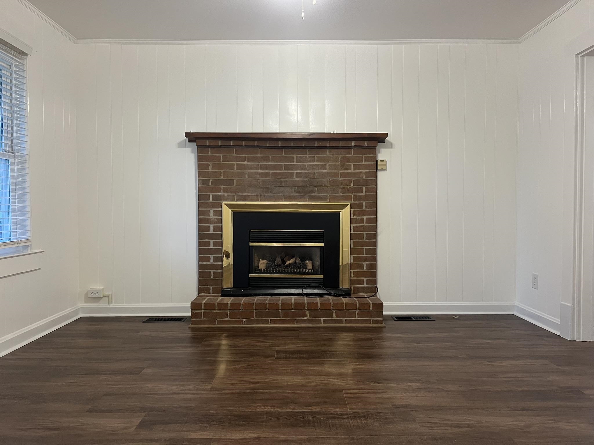 1602 PAIGE ST, STAUNTON, Virginia 24401, 3 Bedrooms Bedrooms, ,1 BathroomBathrooms,Residential,1602 PAIGE ST,667031 MLS # 667031