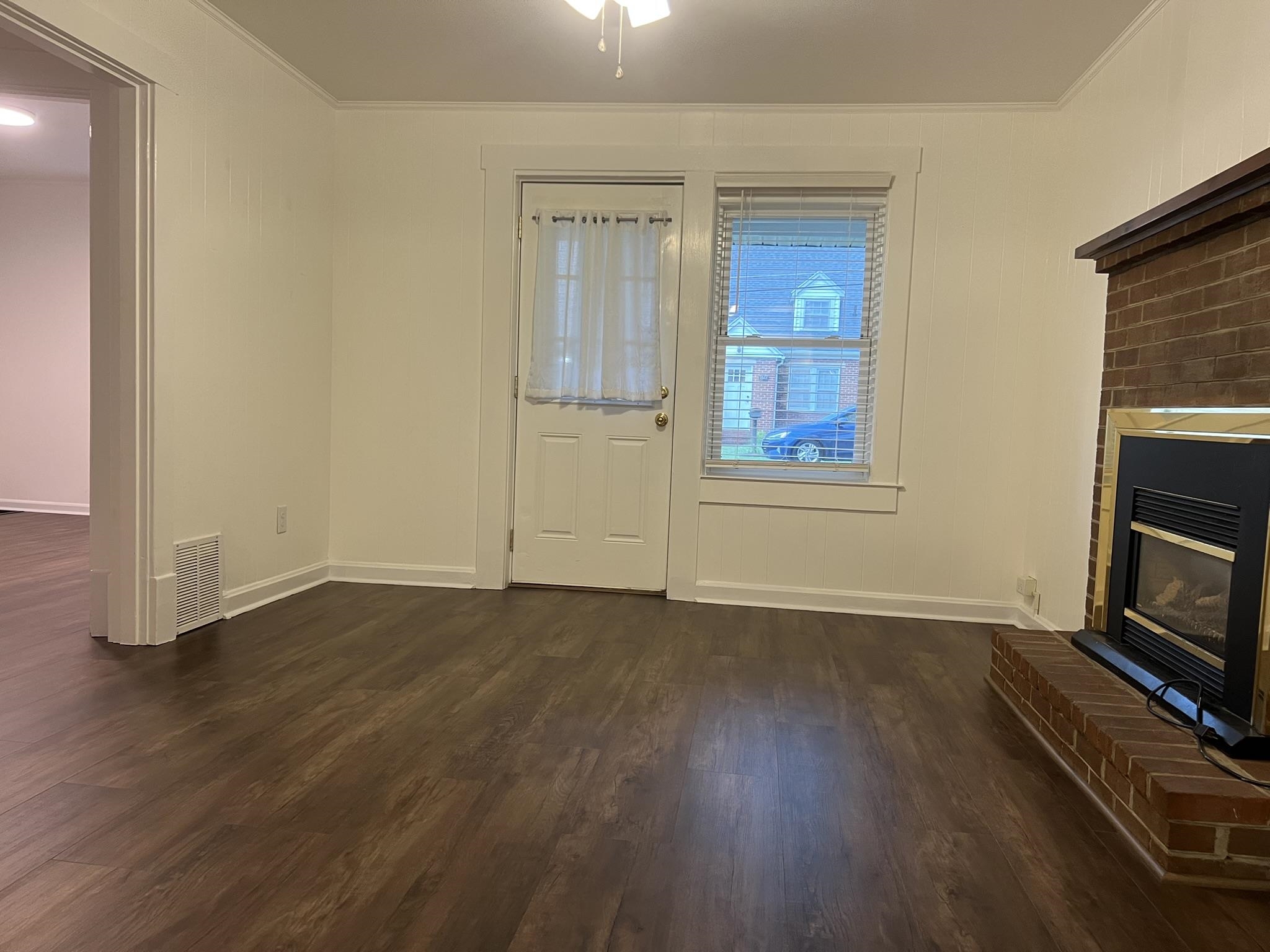 1602 PAIGE ST, STAUNTON, Virginia 24401, 3 Bedrooms Bedrooms, ,1 BathroomBathrooms,Residential,1602 PAIGE ST,667031 MLS # 667031