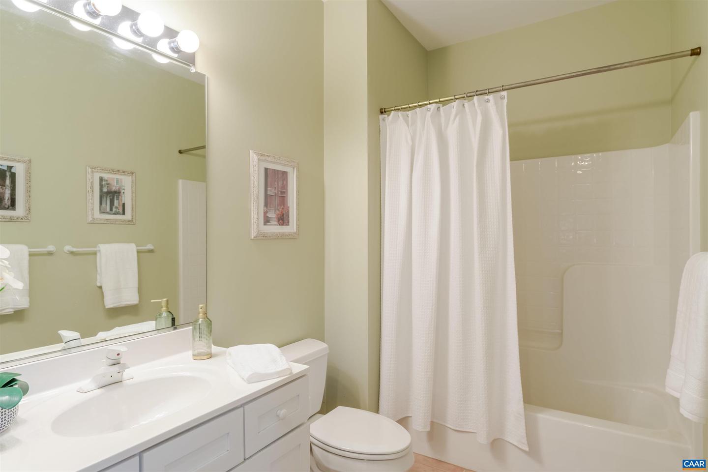3161 PRESTWICK PL, KESWICK, Virginia 22947, 5 Bedrooms Bedrooms, ,4 BathroomsBathrooms,Residential,For sale,3161 PRESTWICK PL,666855 MLS # 666855