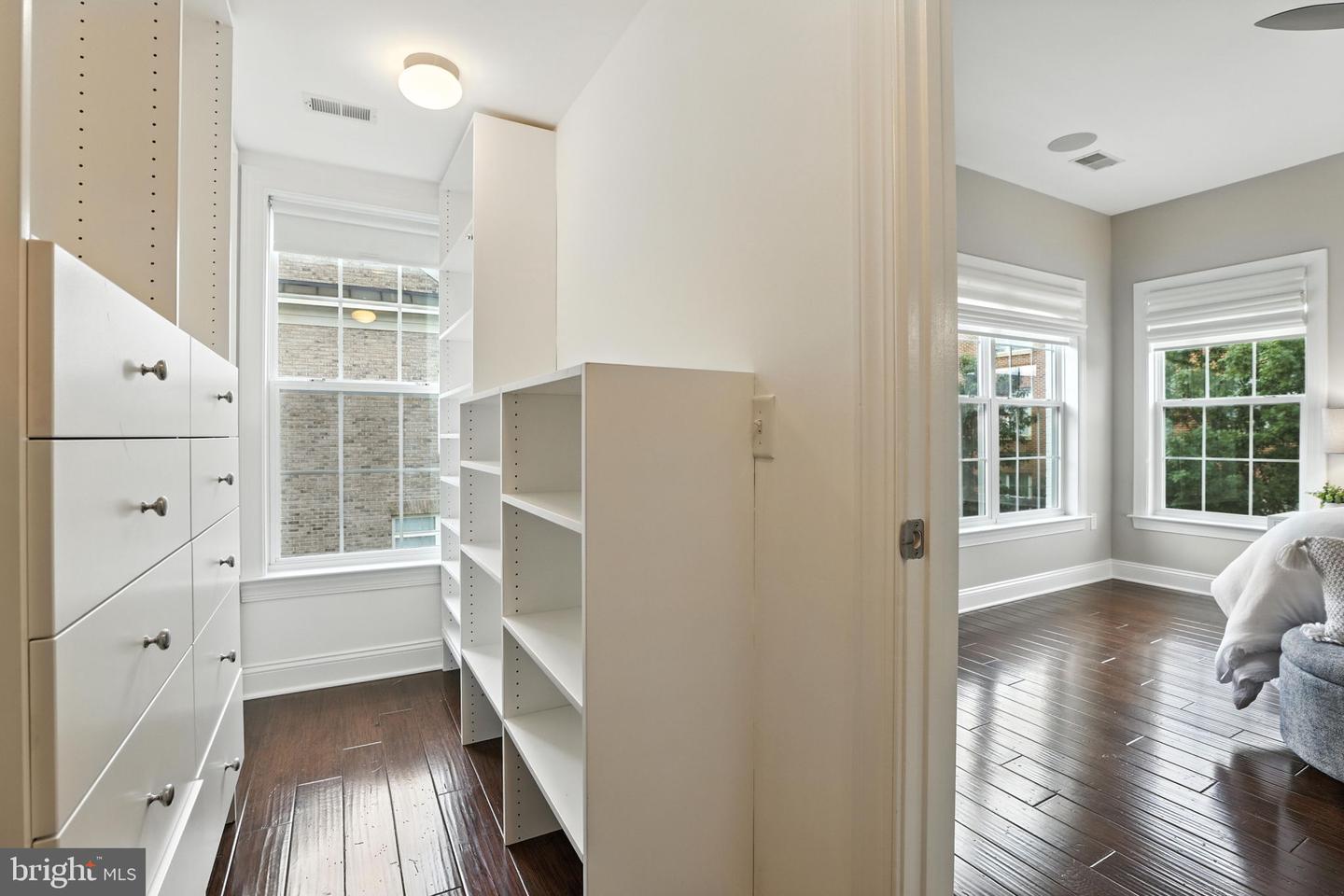 4348 4TH ST N, ARLINGTON, Virginia 22203, 4 Bedrooms Bedrooms, ,4 BathroomsBathrooms,Residential,For sale,4348 4TH ST N,VAAR2061026 MLS # VAAR2061026