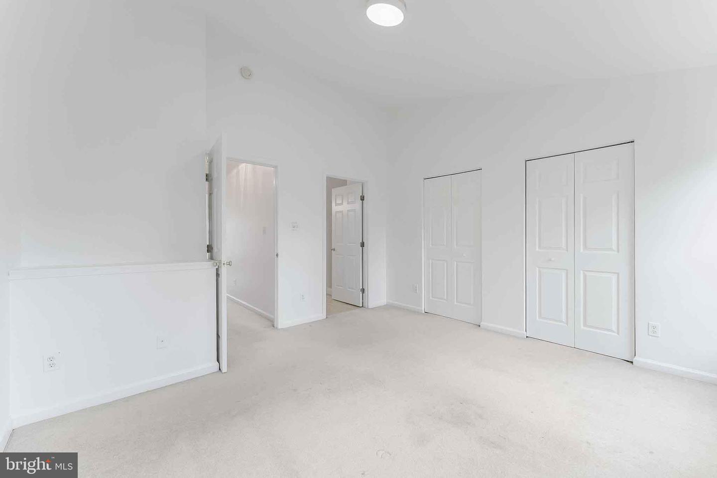 1955 TEASEL CT, WOODBRIDGE, Virginia 22192, 3 Bedrooms Bedrooms, 6 Rooms Rooms,2 BathroomsBathrooms,Residential,For sale,1955 TEASEL CT,VAPW2099486 MLS # VAPW2099486