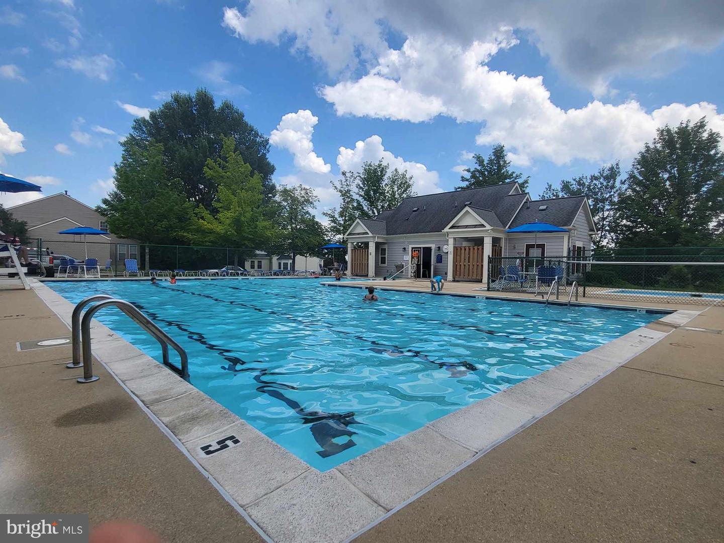 1955 TEASEL CT, WOODBRIDGE, Virginia 22192, 3 Bedrooms Bedrooms, 6 Rooms Rooms,2 BathroomsBathrooms,Residential,For sale,1955 TEASEL CT,VAPW2099486 MLS # VAPW2099486
