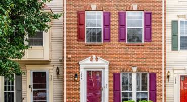 1955 TEASEL CT, WOODBRIDGE, Virginia 22192, 3 Bedrooms Bedrooms, 6 Rooms Rooms,2 BathroomsBathrooms,Residential,For sale,1955 TEASEL CT,VAPW2099486 MLS # VAPW2099486