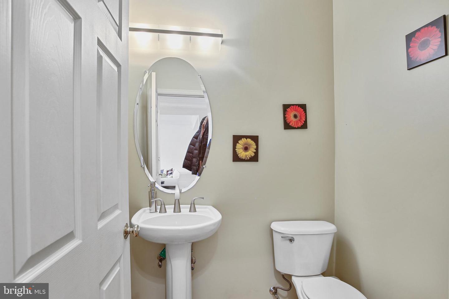 43213 SOMERSET HILLS TER, ASHBURN, Virginia 20147, 3 Bedrooms Bedrooms, ,3 BathroomsBathrooms,Residential,For sale,43213 SOMERSET HILLS TER,VALO2102652 MLS # VALO2102652