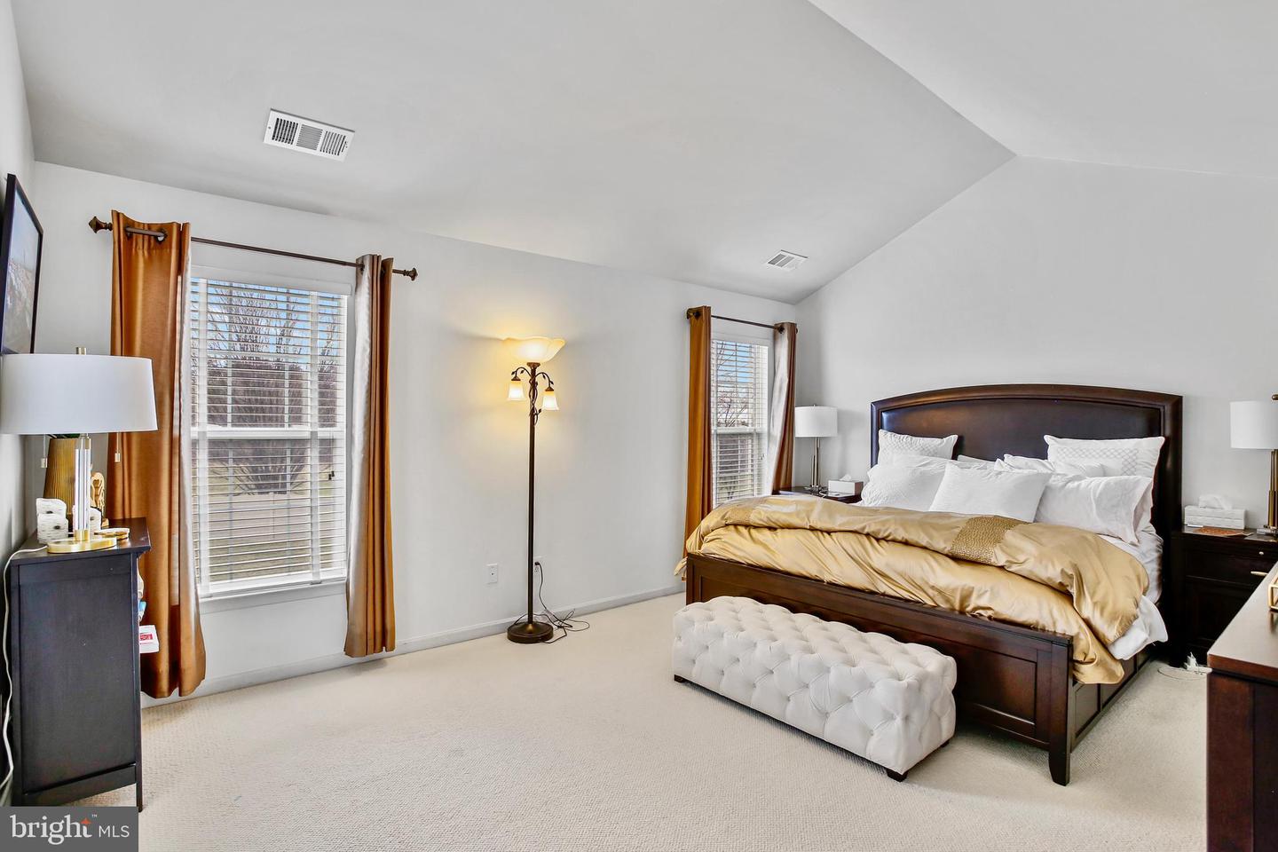 43213 SOMERSET HILLS TER, ASHBURN, Virginia 20147, 3 Bedrooms Bedrooms, ,3 BathroomsBathrooms,Residential,For sale,43213 SOMERSET HILLS TER,VALO2102652 MLS # VALO2102652