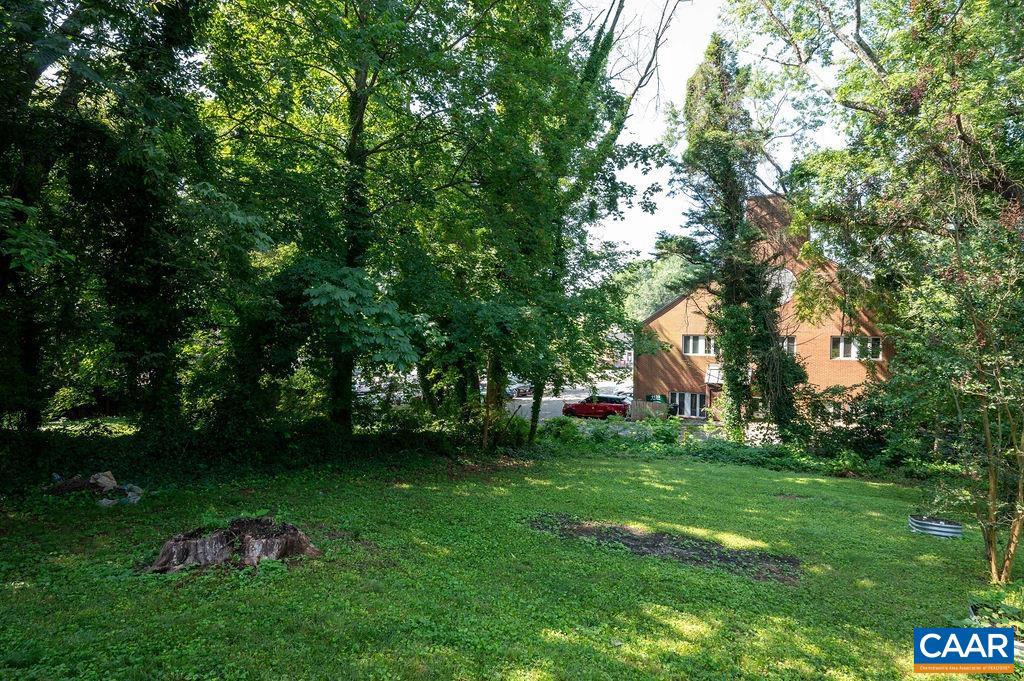 1308 POPLAR ST, CHARLOTTESVILLE, Virginia 22902, 3 Bedrooms Bedrooms, ,2 BathroomsBathrooms,Residential,For sale,1308 POPLAR ST,666914 MLS # 666914